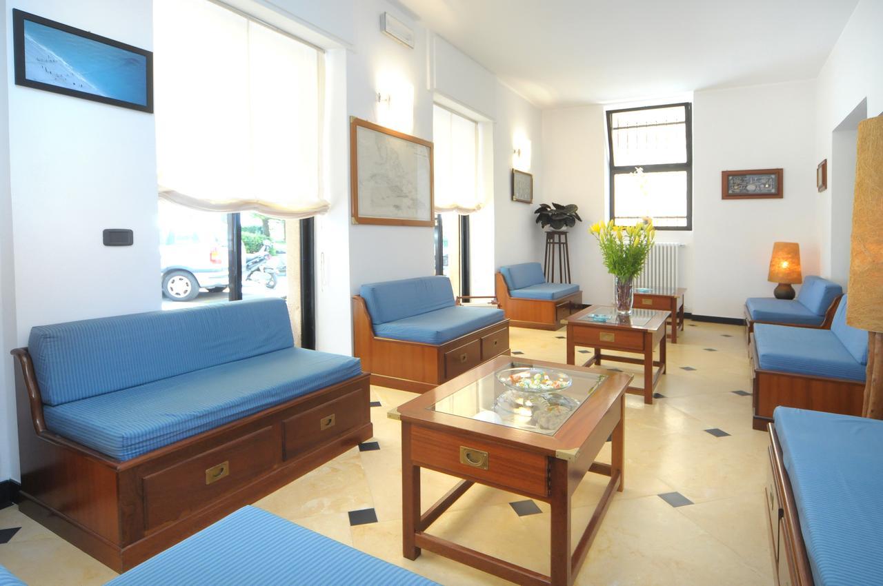 Hotel Gambone Finale Ligure Exteriör bild
